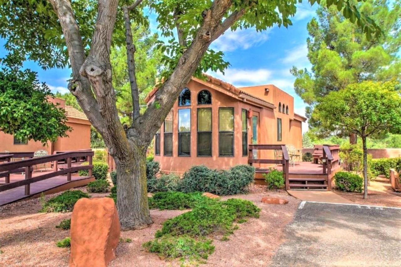 Sedona Pines Resort Kültér fotó A home in the Village of Oak Creek